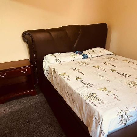 Mphatlalatsane Bnb Maseru Eksteriør billede