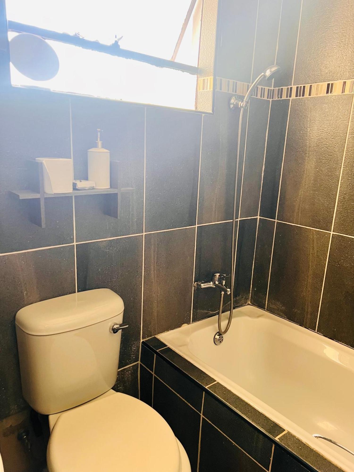 Mphatlalatsane Bnb Maseru Eksteriør billede
